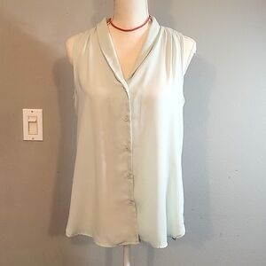 Ladies sleeveless tunic top